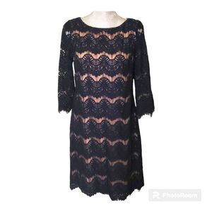 Eliza J. size 8 knee-length navy black lace fringed cocktail dress size 8
